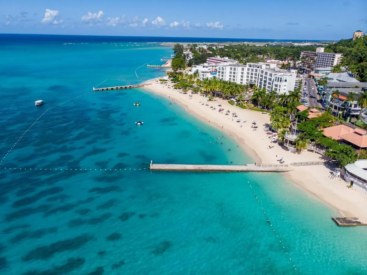 Welcome To Stunning Ocean Views At Studio 503 Montego Bay 0*,