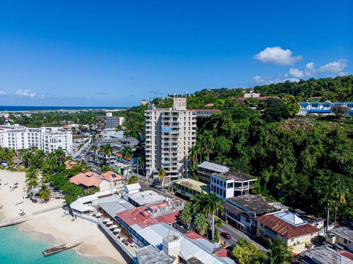 Welcome To Stunning Ocean Views At Studio 503 Montego Bay Apartment