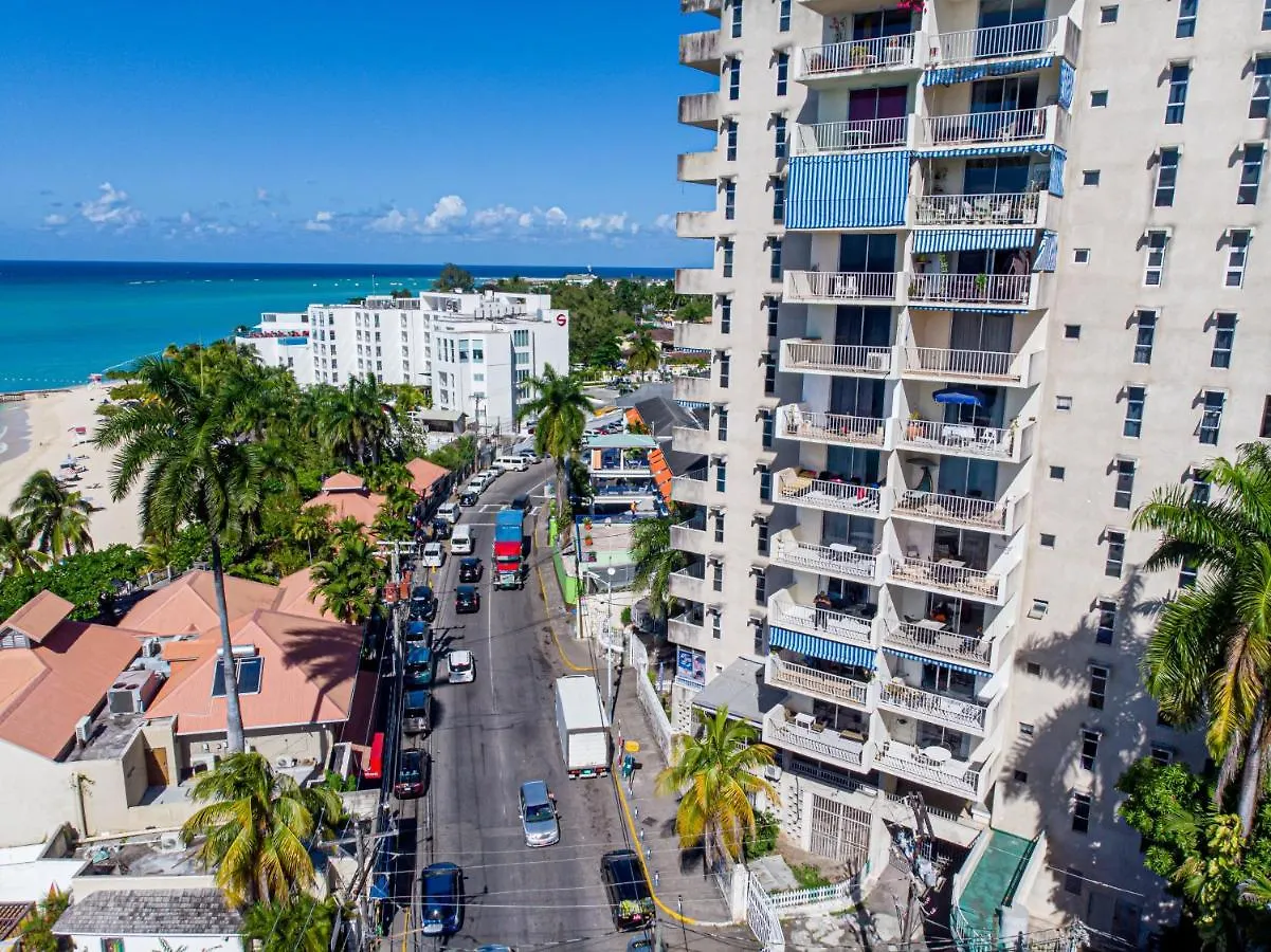 Welcome To Stunning Ocean Views At Studio 503 Montego Bay Apartment
